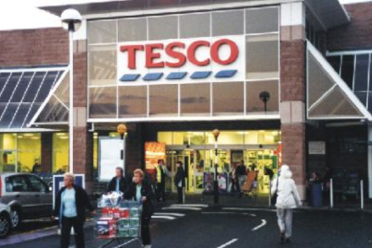 Elnézést kér a Tesco a lóhúsos marhaburgerekért