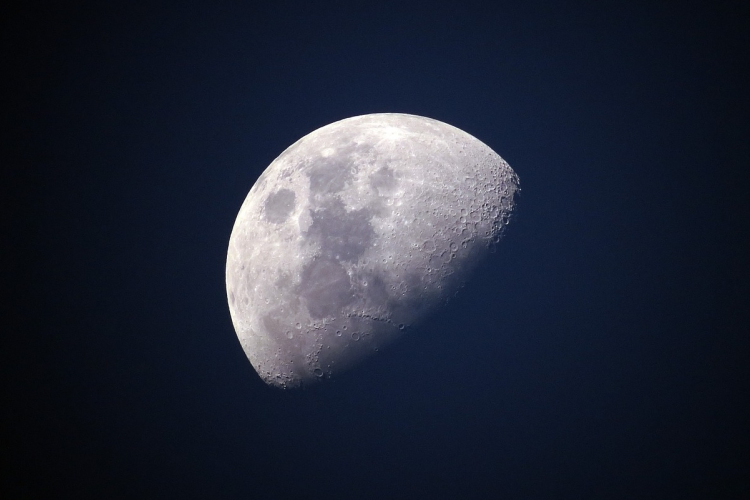 Nem sikerült az oroszok holdra szállása