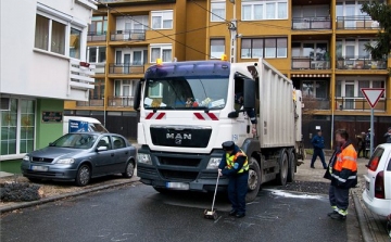 Kukásautó gázolt halálra egy nőt Győrben