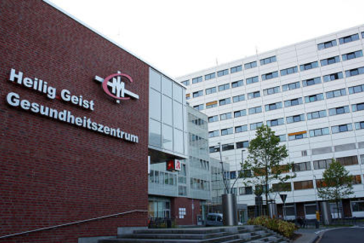 Megtagadták egy megerőszakolt nő ellátását német katolikus kórházakban