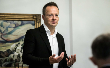 Szijjártó Péter: több magyar vállalat is regionális éllovassá nőtte ki magát a kulcsiparágakban